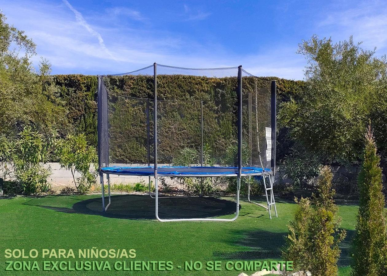Villa Capricho De Luna Caparacena エクステリア 写真